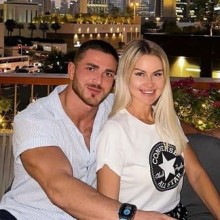 Африкантова обвинила Капаклы в измене со своей подругой