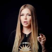 Рита Дакота просит деньги у подписчиков