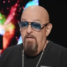 Шуфутинский оценил свое состояние после падения