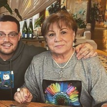 У Гуфа случился нервный срыв, жена винит во всем свекровь