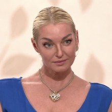 Волочкова травмировала ногу во время спектакля