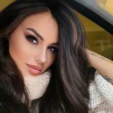 «Всех пересажаю!»: жена депутата Лера Фрост ответила на критику
