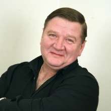 Роман Мадянов объяснил уход из Театра Маяковского после 20 лет работы