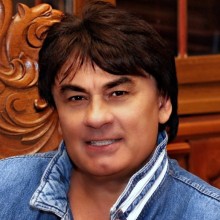 «Очень большая обида»: Александр Серов не в силах простить бывшую жену