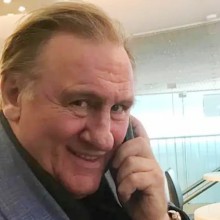 13 женщин обвинили Жерара Депардье в приставаниях