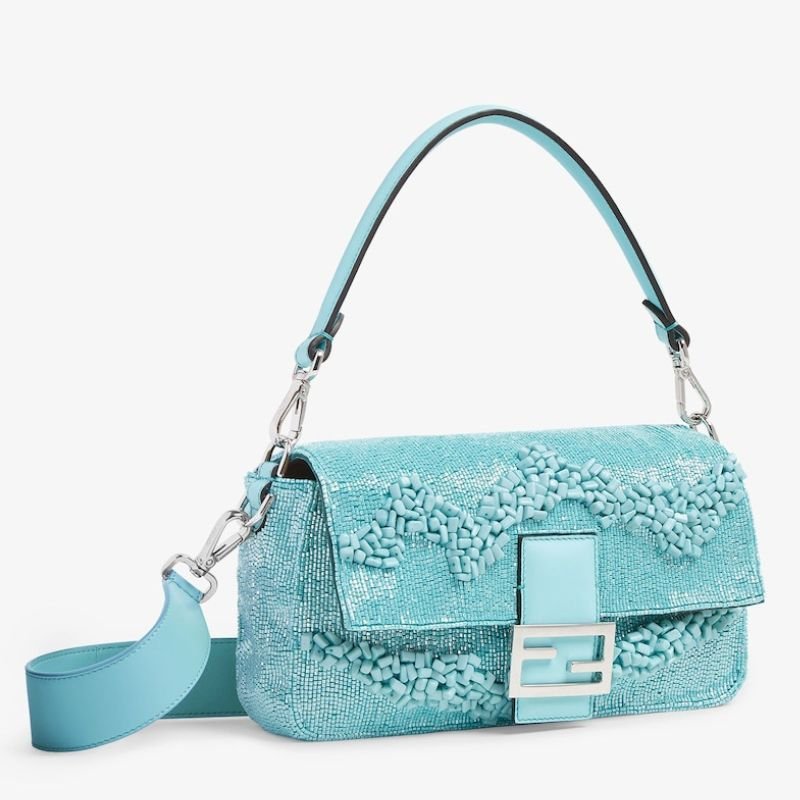 Fendi Re-Edition Baguette с бирюзовым бисером