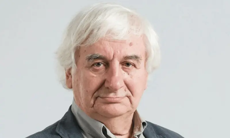 Умер отец Константина Богомолова
