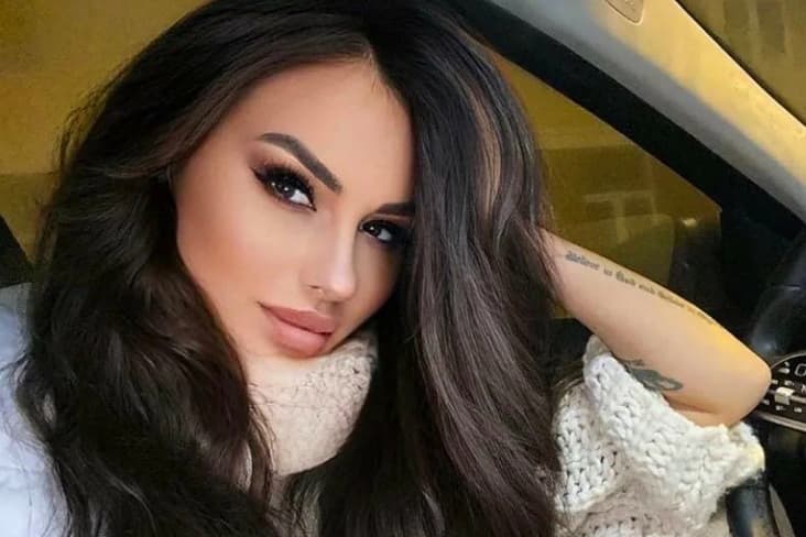 «Всех пересажаю!»: жена депутата Лера Фрост ответила на критику