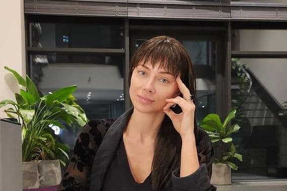 Настасья Самбурская пострадала от ядовитого муравья