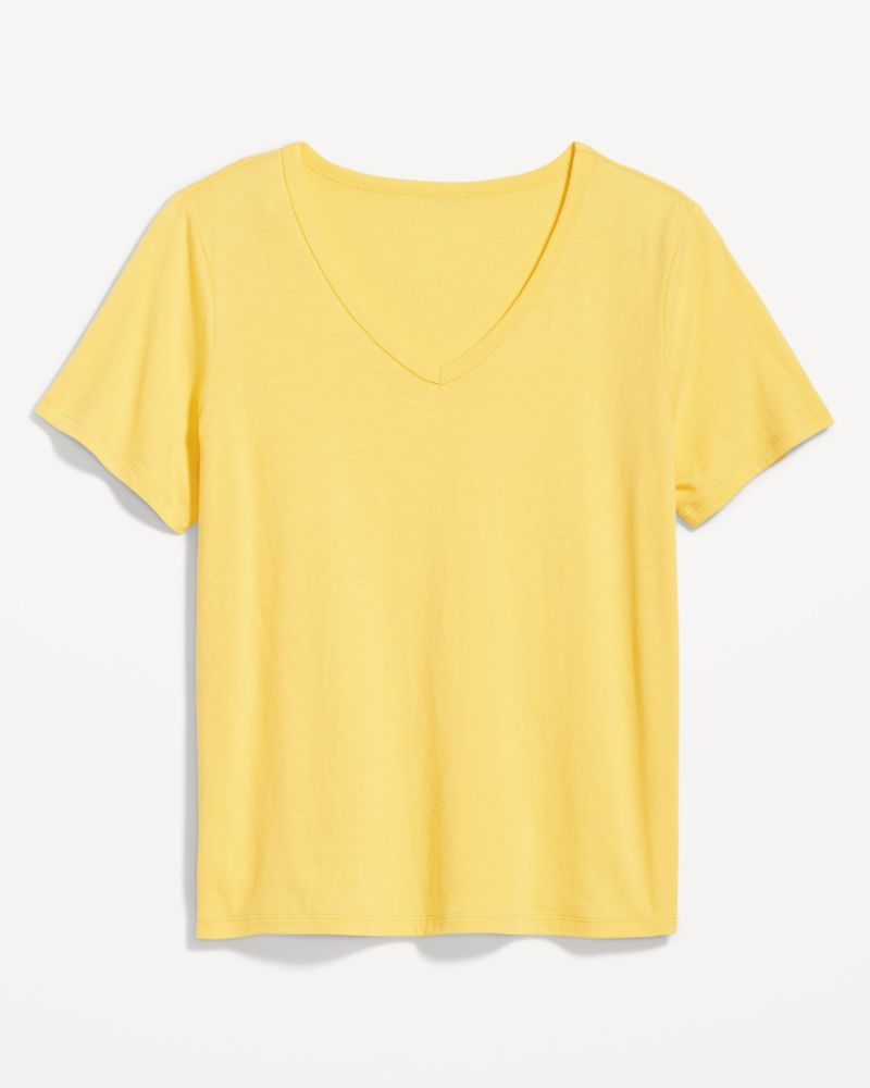 Желтая футболка Old Navy.