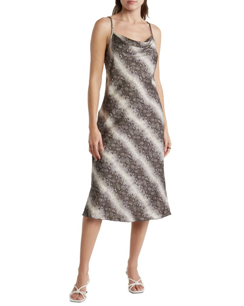 Атласное платье-комбинация Nordstrom Rack.