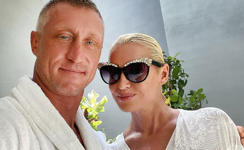 Избивший жену экс-жених Волочковой Кузнецов арестован в суде